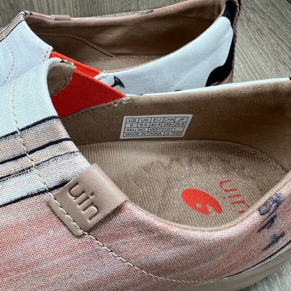 UIN Art Painted Travel Shoes Women 9 Slip On Casual Canvas The Little Dress Pink - Picture 8 of 12